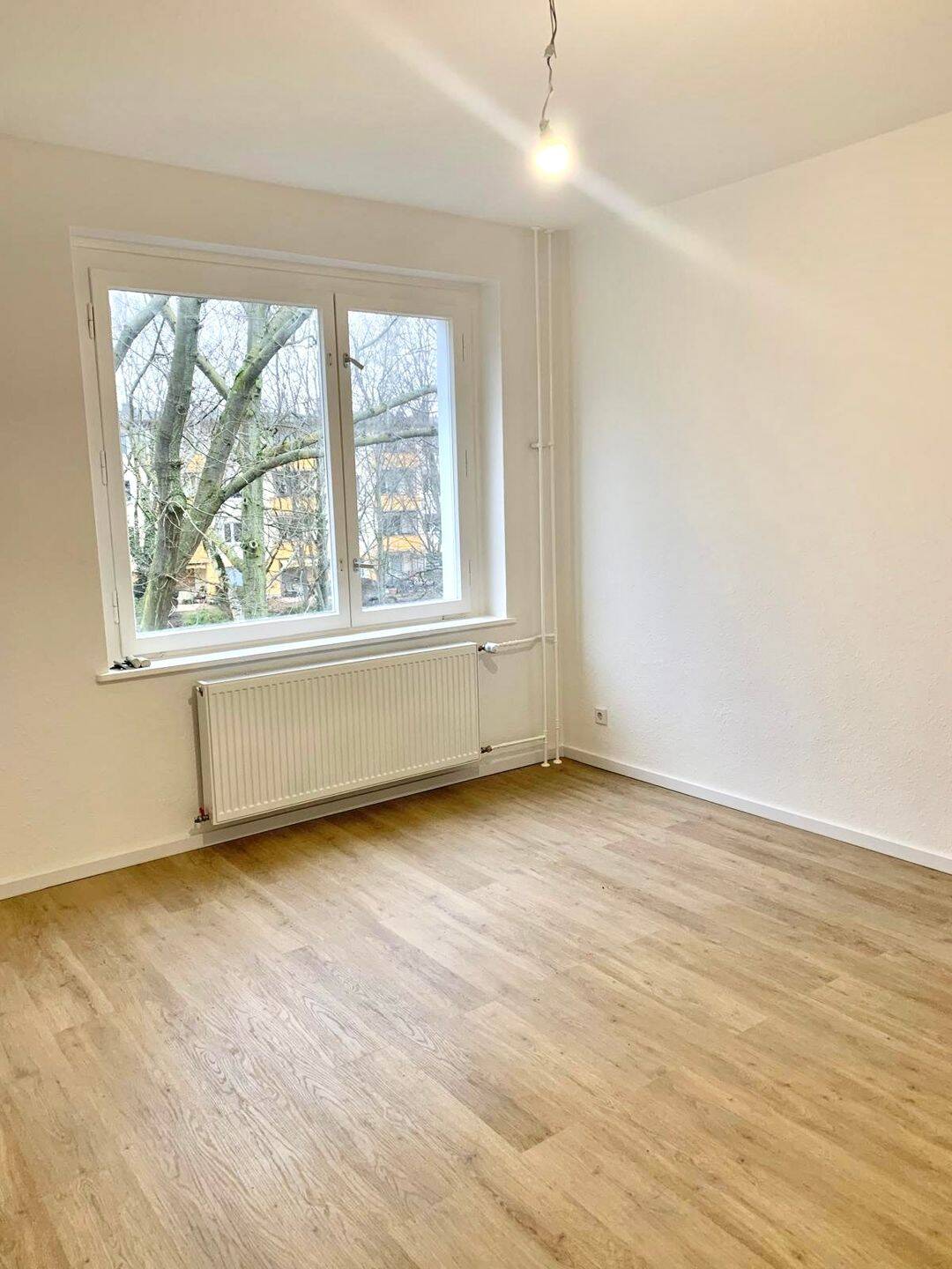 Bezugsfreie 4-Zimmer-Wohnung nahe Tegeler See - Balkon & Familiengrundriss – Berlin – Vorschaubild 9