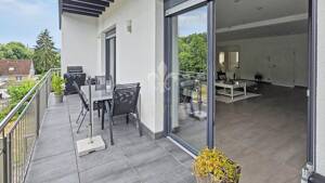 Exklusive Obergeschosswohnung mit Penthouse-Charakter mit Balkon und hochwertiger Ausstattung – 66125 Saarbrücken – Vorschaubild 8