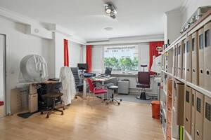 Frei verfügbares Mehrparteienhaus mit Entwicklungspotenzial in ansprechender Lage von Hamburg-Eilbek – 22089 Hamburg – Vorschaubild 5