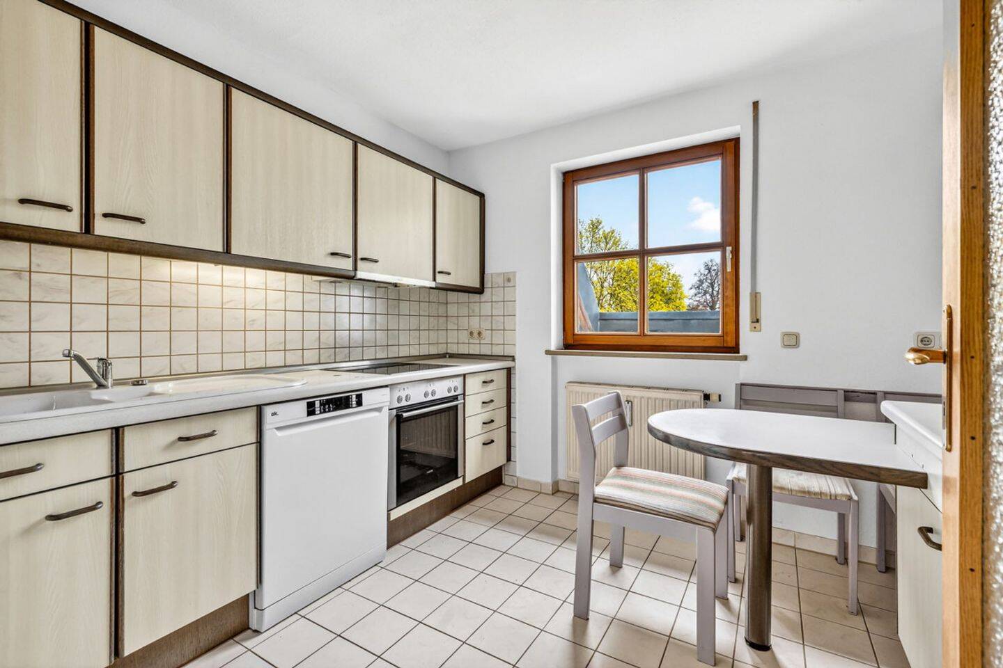 Großzügige 3,5-Zi.-Maisonette mit 2 Bädern & TG - keine zusätzliche Käufer-Provision – Augsburg – Vorschaubild 9