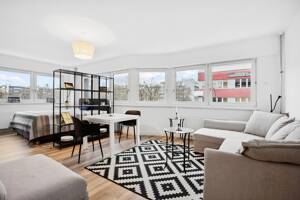 Apartment mit Loggia in attraktiver Lage nahe des Landwehrkanals – 10785 Berlin – Vorschaubild 1