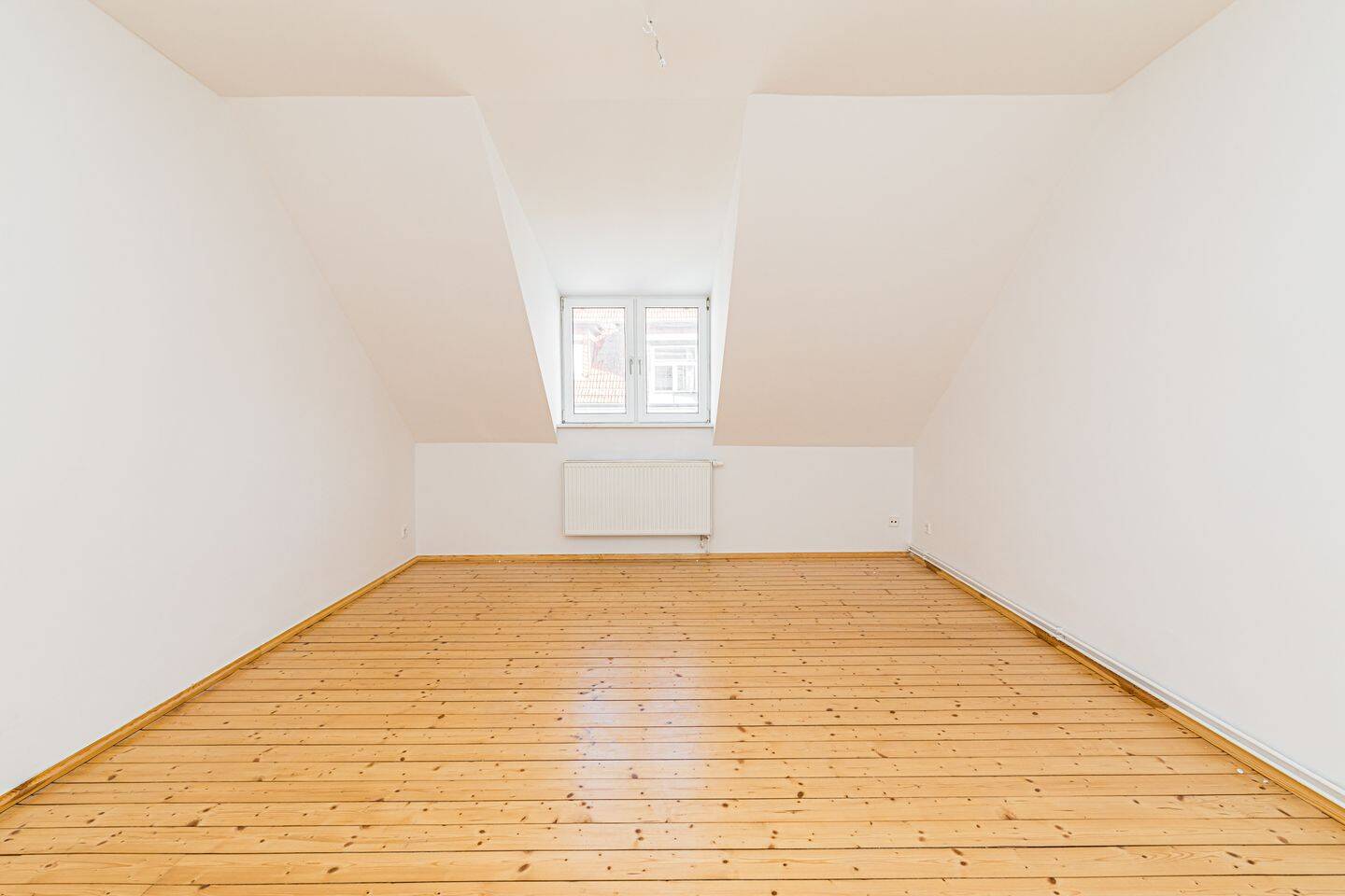 Charmante Dachgeschosswohnung im Herzen von Plagwitz – Leipzig – Vorschaubild 2