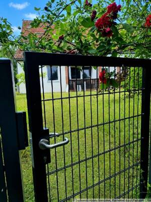 Nur ca. 95 km von Berlin: *** EFH mit ELW, Stall / Scheune und großem Grundstück *** – 12307 Berlin – Vorschaubild 2
