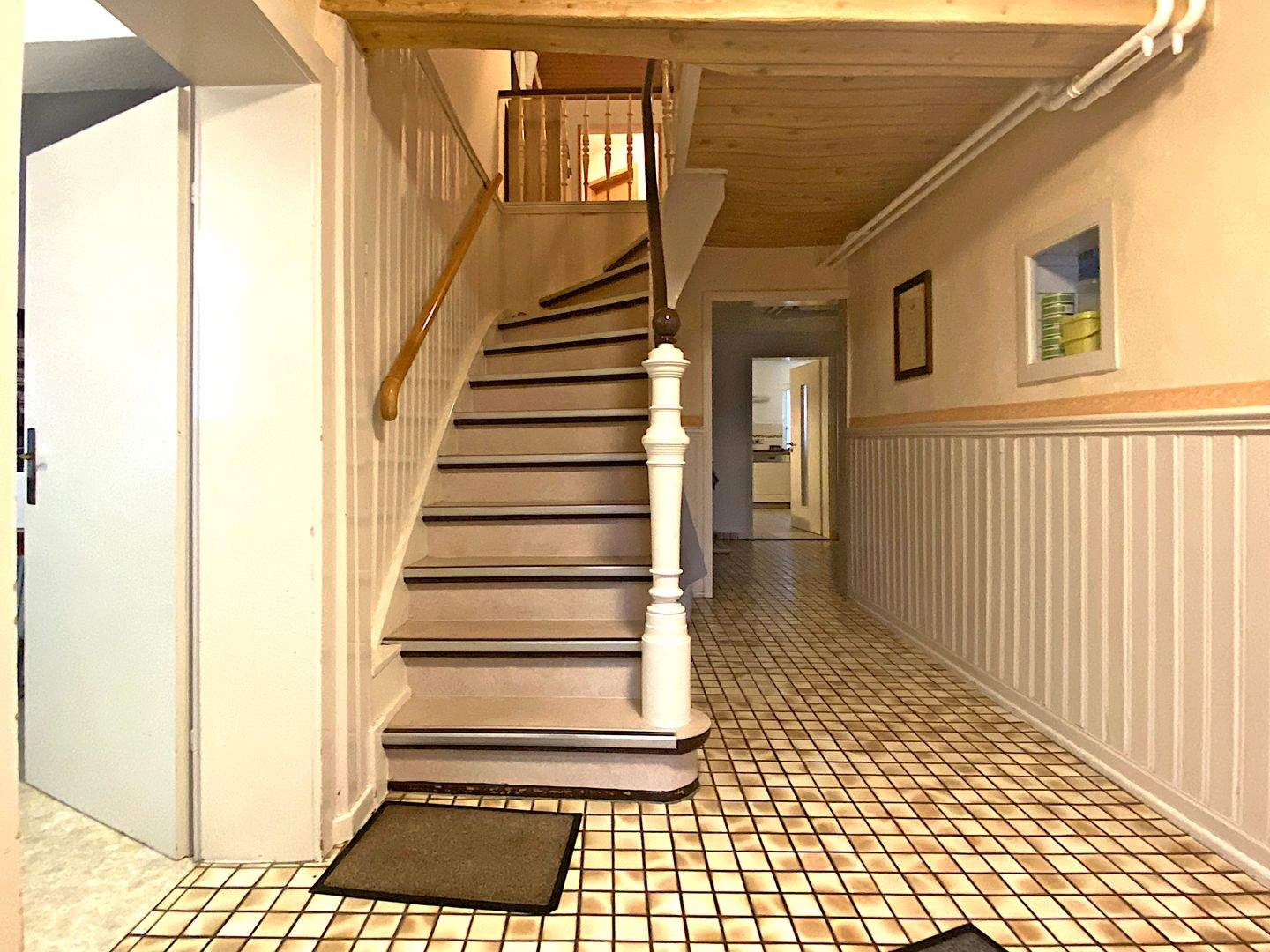 PROVISIONSFREI: Wohnhaus + Laden + Doppelgarage + Halle + Nebengebäude + Hof – Ortenberg – Vorschaubild 3