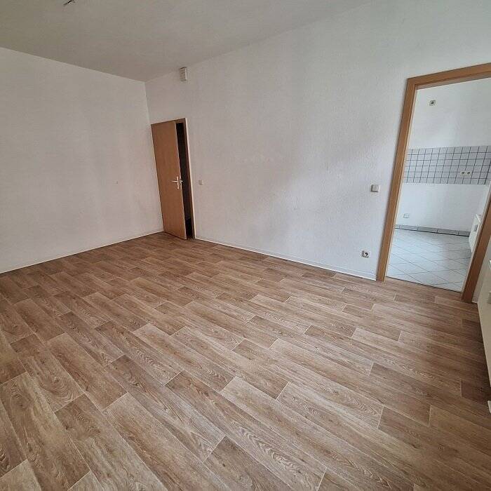Helle 2-Raumwohnung in der 2. Etage - zentrumsnah & mit EBK möglich – Chemnitz – Vorschaubild 5