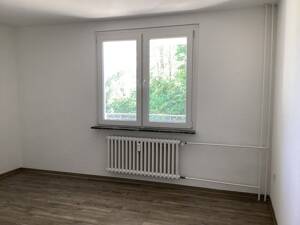Geräumige 3-Raumwohnung mit Balkon und Blcik ins Grüne – 33609 Bielefeld – Vorschaubild 2