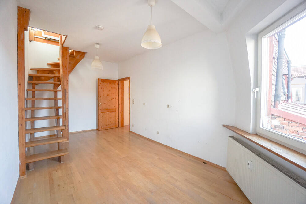 Traumhafte 4-Zimmer-Wohnung in Gostenhof: 105 m² & ein toller Spitzboden voller Möglichkeiten – Nürnberg – Vorschaubild 9