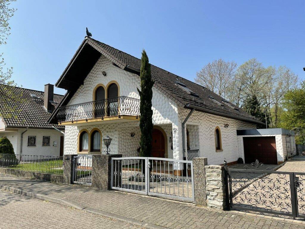 Freistehendes Einfamilienhaus in Heidelberg-Rohrbach - Rarität mit großem Garten und Grundstück
