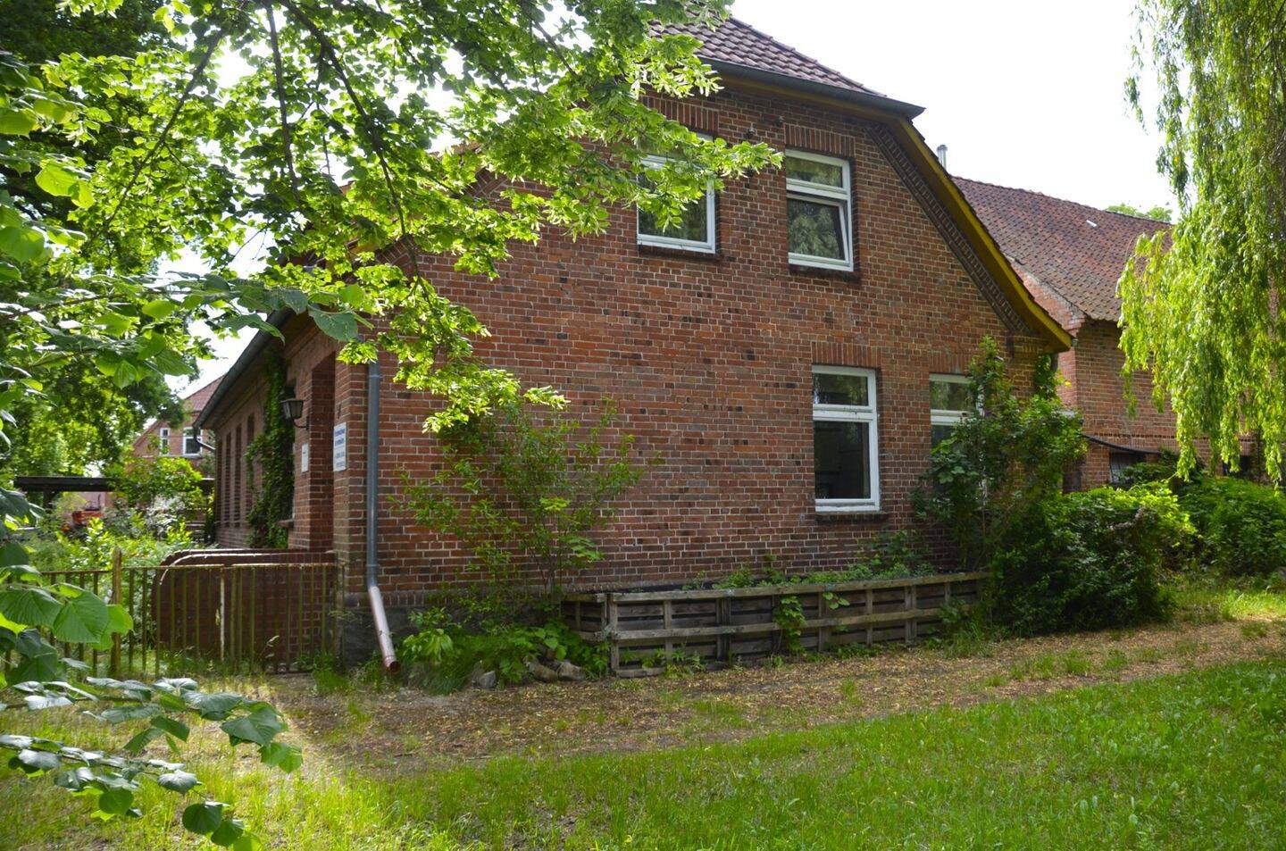 Ländliche Hofstelle mit Einliegerwohnung, Scheune und Raum für Lebensgestaltung – Belsch – Vorschaubild 5