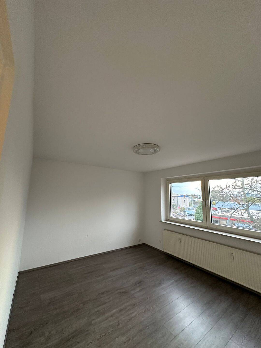 2 Zimmer Wohnung in Duisburg Großenbaum