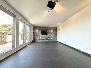 Zentral. Modern. Besonders. - Hochwertige Eigentumswohnung mit traumhafter Terrasse! – 53117 Bonn – Vorschaubild 2