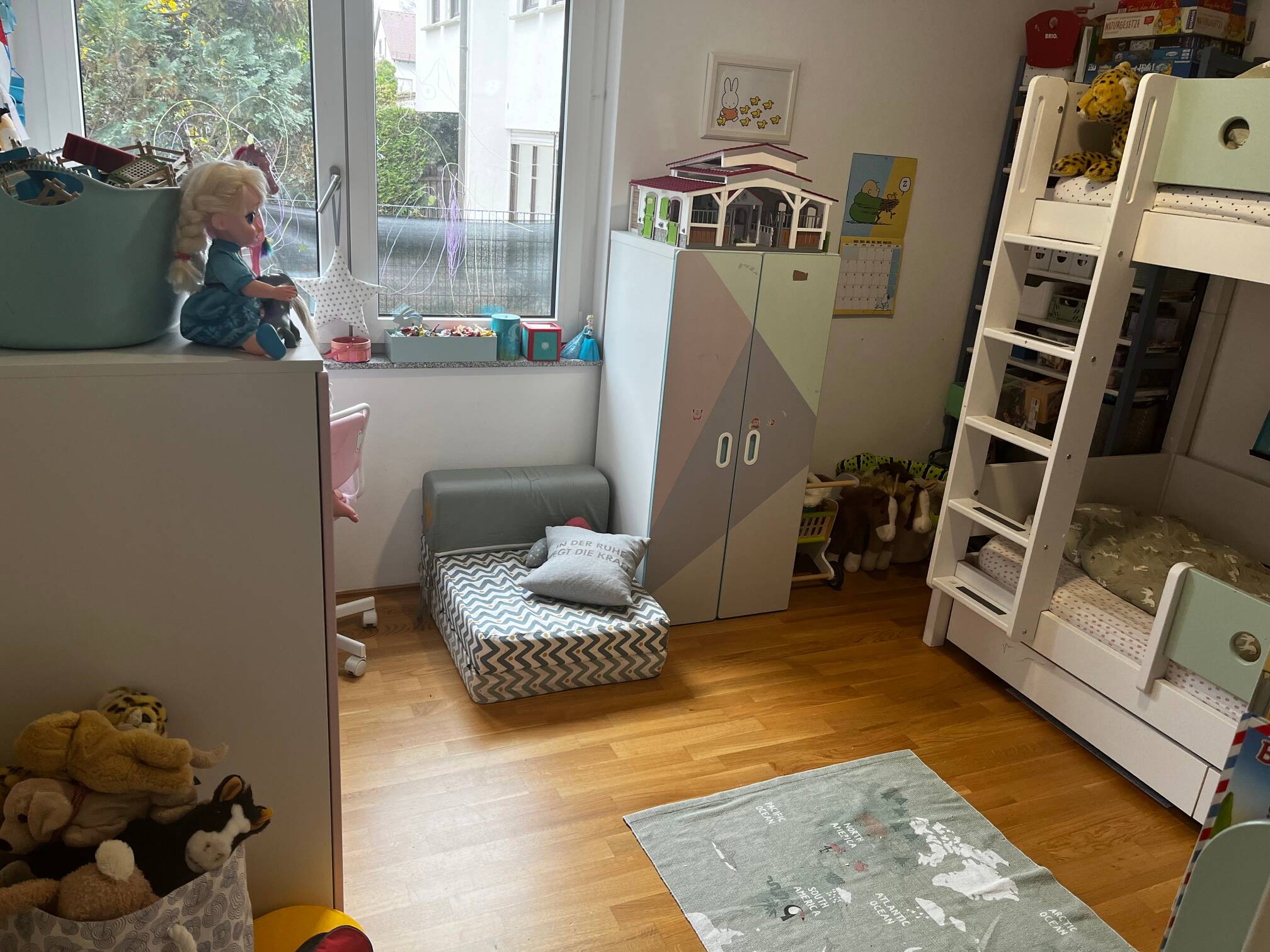 Familienfreundlich, Barrierefrei mit großem Garten am Wald in Möhringen – Stuttgart – Vorschaubild 8