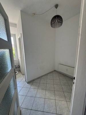 Gut aufgeteilte Erdgeschosswohnung mit Garten – 47057 Duisburg – Vorschaubild 3