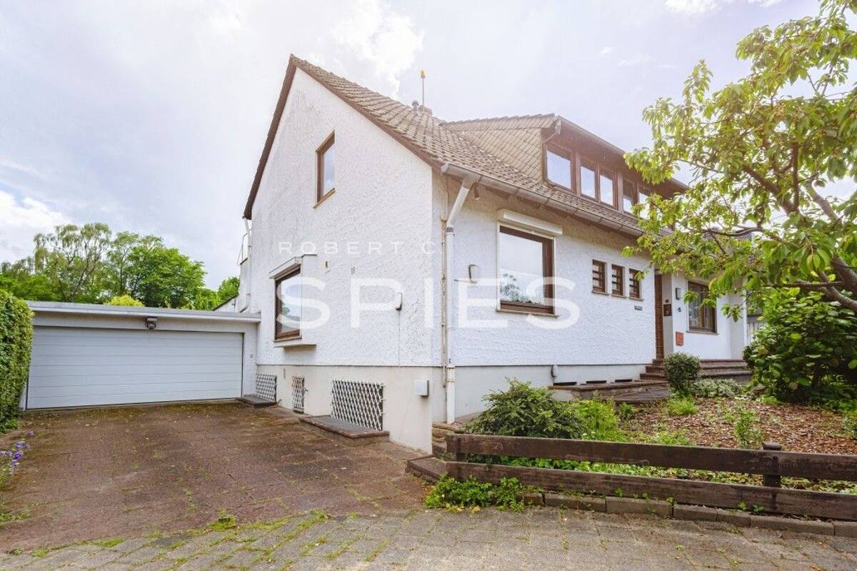 Einfamilienhaus in ruhiger Sackgassenendlage - Platz für viele Lebensmodelle mit schönem Südgarten – 28329 Bremen – Bild 1 von 9