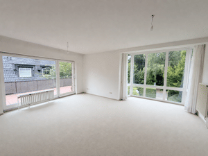 Ruhige Lage - Maisonette-Wohnung mit sonnigem Balkon und Blick ins Grüne – 22395 Hamburg – Vorschaubild 2