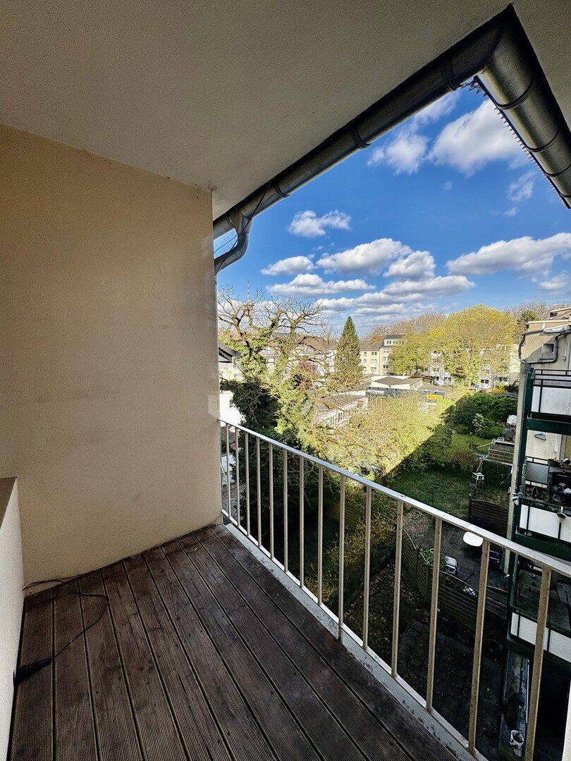 Hell, gepflegt & bezugsfertig: Gemütliche 2,5-Zimmer-Wohnung mit Balkon in Holsterhausen
