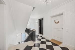 Wunderschöne 3-Zimmer-Wohnung in exponierter Lage von Benrath - barrierefrei – 40597 Düsseldorf – Vorschaubild 2