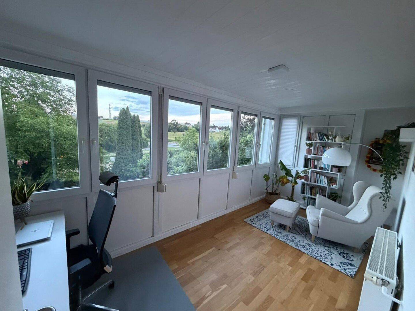 Attraktive 5-Zimmer 134m2 EG Wohnung Mit 3 Schlafzimmer 2 Bad und 2 WC zu vermieten