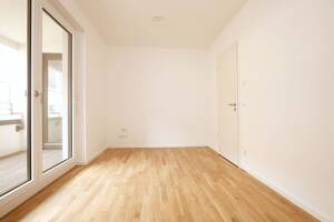 Hochwertige 3-Zi.-Whg. mit ca. 90 m² am Altmarkt * EBK + Balkon + zwei Bäder * – 1067 Dresden – Vorschaubild 7