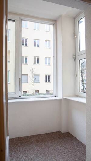 HOMESK - Sofort bezugsfreie 3-Zimmer-Altbauwohnung im Hochparterre in Westend – 14052 Berlin – Vorschaubild 3