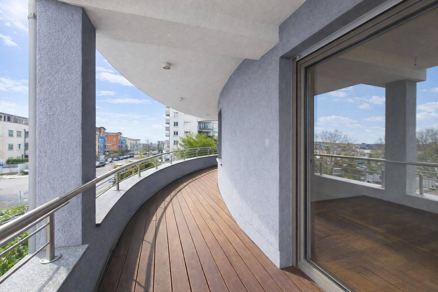 Barrierefreie, lichtdurchflutete Wohnung mit Einbauküche, großem Balkon & Duplex-Stellplatz – Mainz – Vorschaubild 8