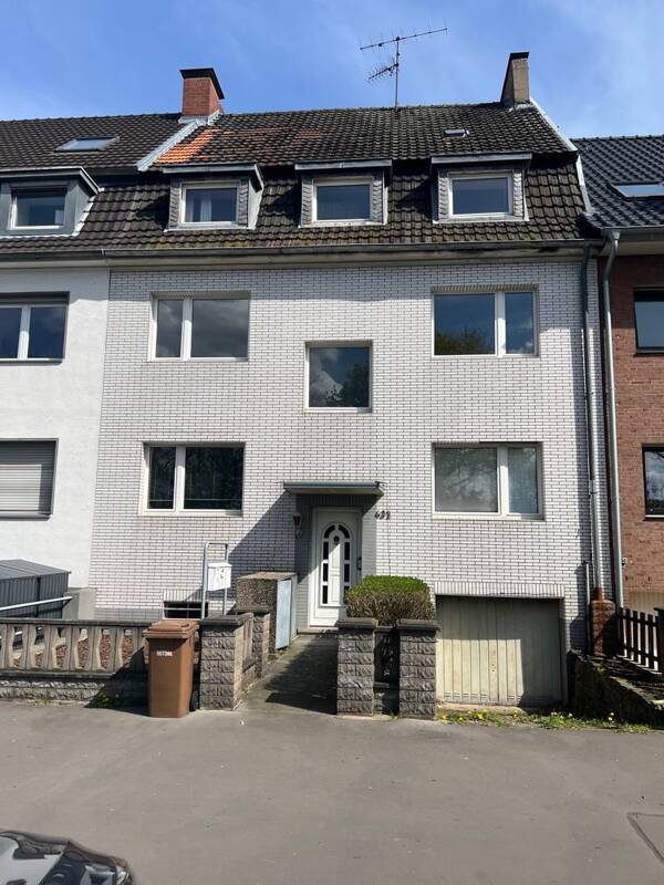 Etagenwohnung in 50735 Köln mit 78 m² kaufen