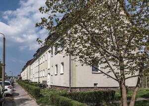 2-Raum-Wohnung selbst gestalten und Miete sparen! – 39387 Oschersleben – Vorschaubild 2