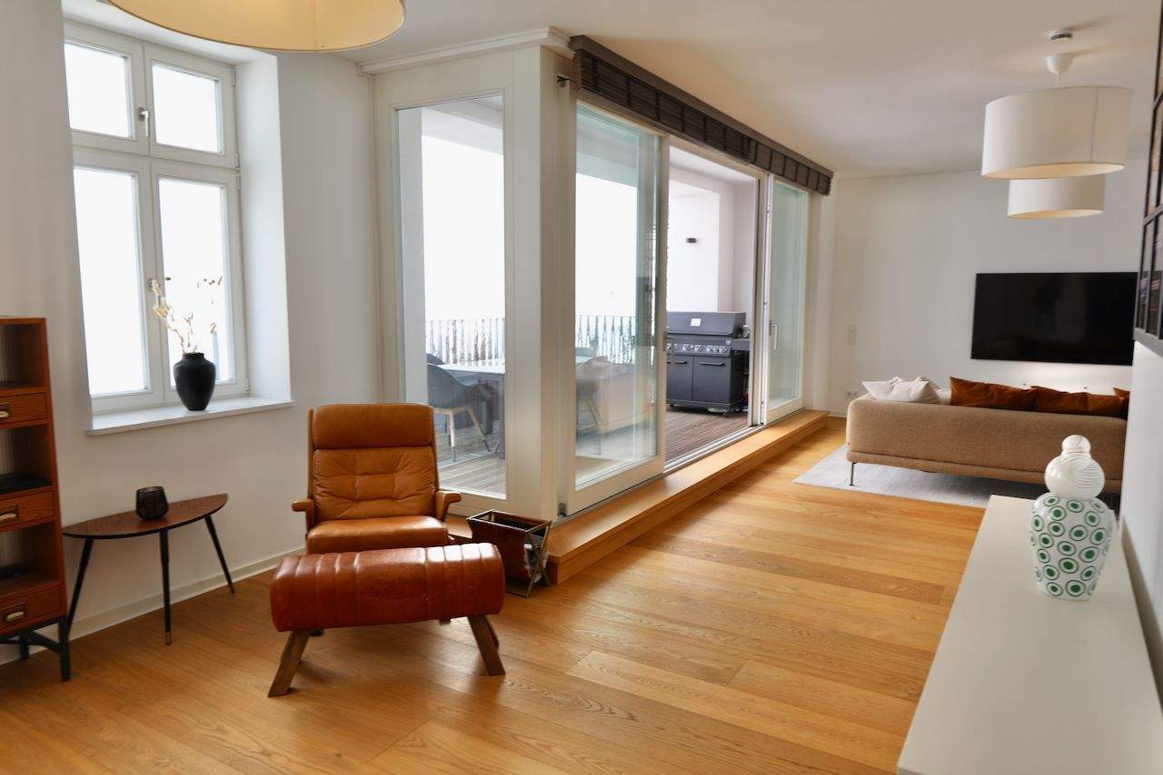 BESTLAGE NAHE KUDAMM & KADEWE - WOHNEN & ARBEITEN ODER FÜR FAMILIE - MIT AUFZUG, TERRASSE & SAUNA – Berlin – Vorschaubild 5