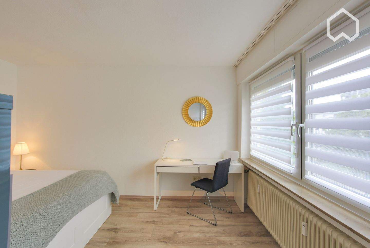 Helles, modisches Apartment 15 Min. mit der Bahn zum Kölner Zentrum (Parkplatz optional) – Leverkusen – Vorschaubild 3