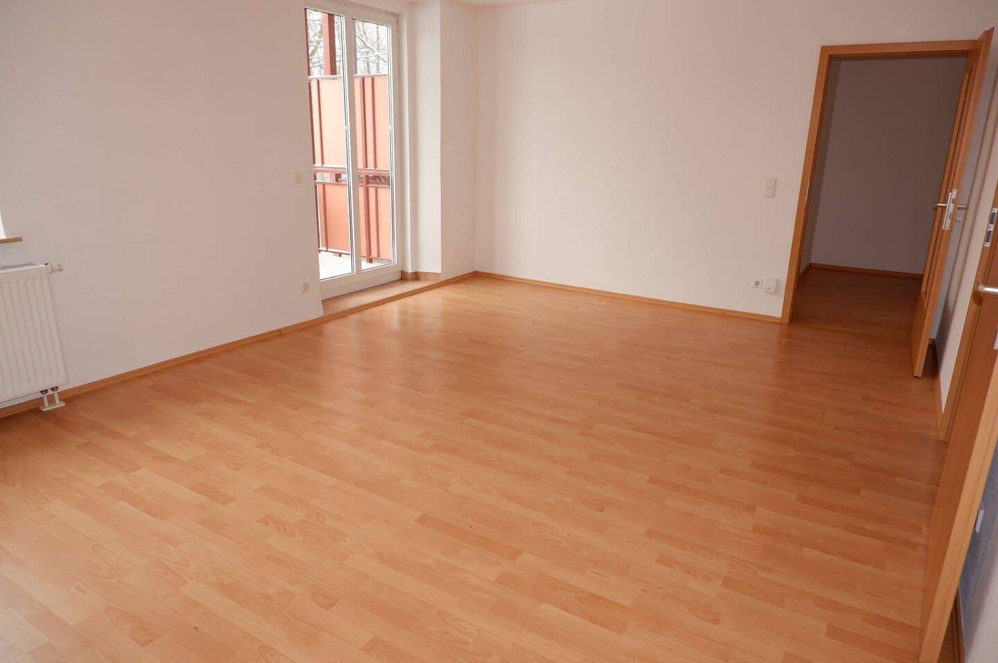 1. OG / großes Wohnzi. mit Balkon / u.v.m – Chemnitz – Vorschaubild 3