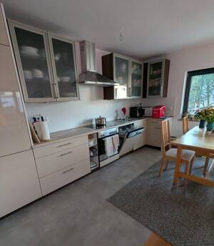 Exklusive 4-Zimmer-Wohnung in Frankfurt-Harheim +Garten+Küche! – 60437 Frankfurt am Main – Vorschaubild 5