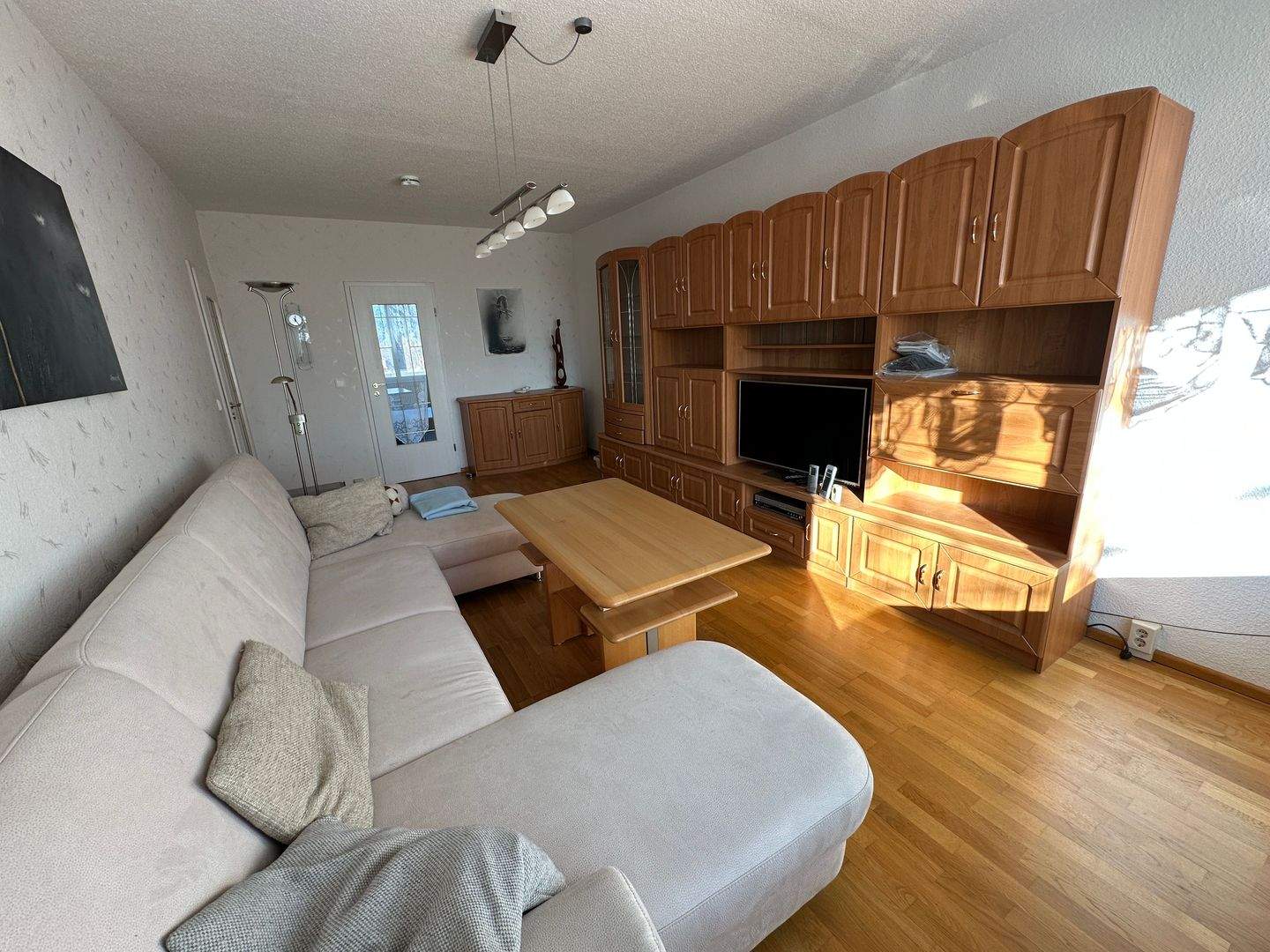Attraktive, hochwertig möblierte Whg. mit Südbalkon zum Sofortbezug im beliebten Stadtteil Dresden-Laubegast – Dresden – Vorschaubild 8