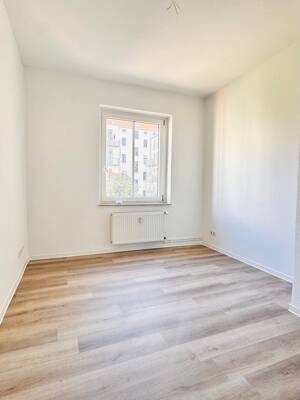 Neu saniert & modern - Erstbezug! – 39104 Magdeburg – Vorschaubild 8