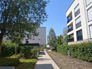 Mehr als 2 Zimmer: moderne Wohlfühlwohnung mit Loggia, Aufzug und Küche inklusive – 90408 Nürnberg – Vorschaubild 5