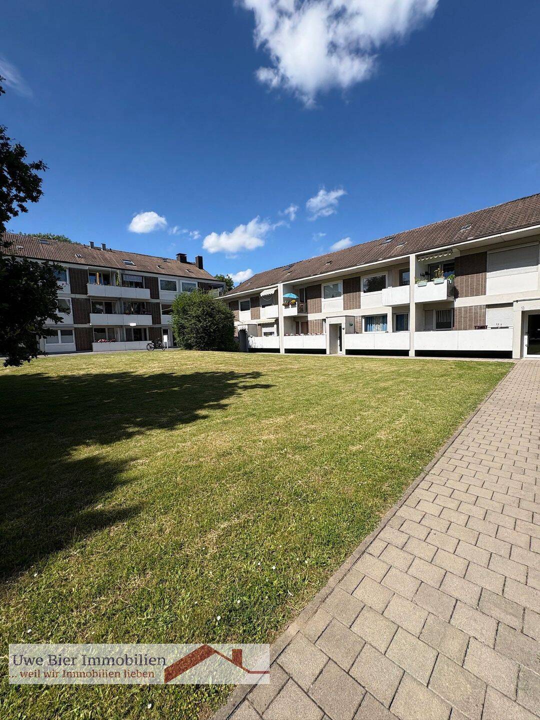 Eigentumswohnung in Monheim am Rhein – 2-Zimmer-Wohnung in zentraler, ruhiger Lage in Rheinnähe – Monheim am Rhein – Vorschaubild 2
