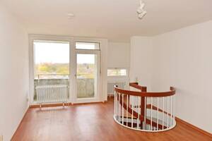 Maisonette mit Weitblick - 3 Balkone, solide vermietet & top angebunden in Hamburg-Niendorf – 22455 Hamburg – Vorschaubild 8