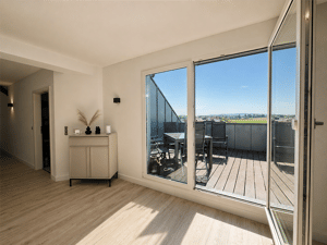 Exklusives Loftflair auf zwei Ebenen: Designküche, Dachterrasse und Weitblick – 67551 Worms – Vorschaubild 9
