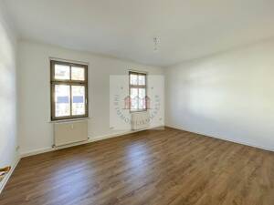 Großzügige 2,5-3 Zimmer-Wohnung (106 m²) mit Balkon, Garten & S-Bahn nach Leipzig – 4808 Wurzen – Vorschaubild 7