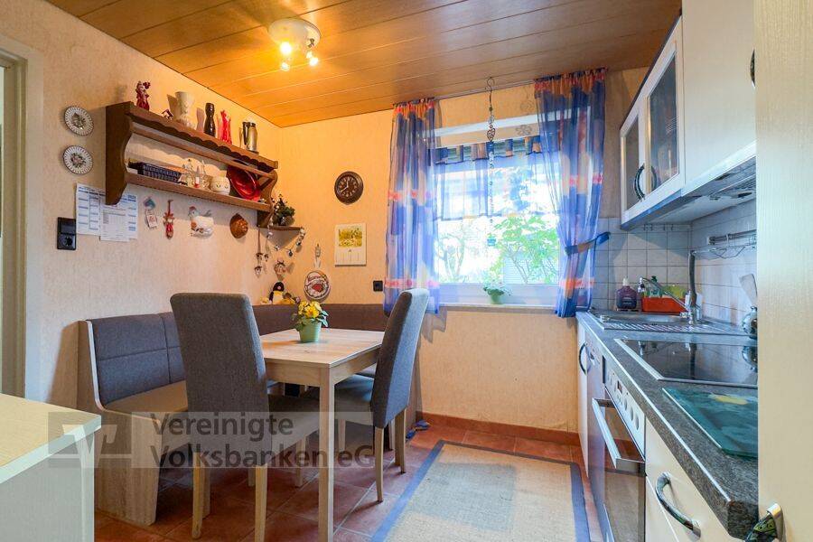 Familienfreundliches Reiheneckhaus mit eigener Wohlfühloase – Reutlingen – Vorschaubild 9