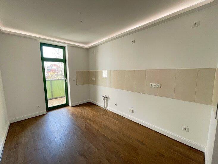 Schickes Nest mit Balkon! + Parkett + Fußbodenheizung + tolles Bad + LED-Licht + Übernahme EBK mgl. – Leipzig – Vorschaubild 5