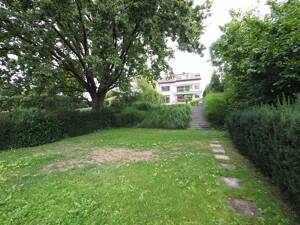 Dreifamilienhaus in bester Randlage – 70619 Stuttgart – Vorschaubild 3
