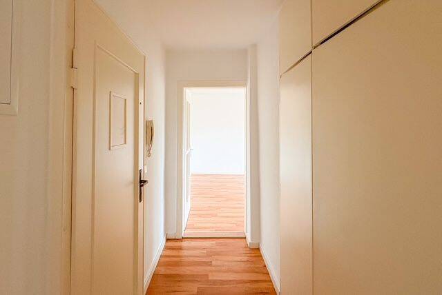 Perfekter Start ins eigene Zuhause - Balkon & Einbauküche inklusive! – Chemnitz – Vorschaubild 6
