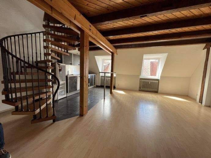 Schicke 2-Zi. Maisonette Miet-Wohnung, mit Einbauküche, 4.OG; 70 m², 1A Stadtkern von Villingen