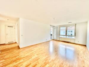 Sonnenverwöhnte 3-Zimmer-Wohnung in familienfreundlicher Lage – 70567 Stuttgart – Vorschaubild 2