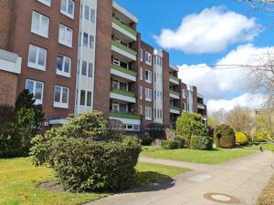 2-Zimmer-Wohnung in Hamburg-Hummelsbüttel mit Fahrstuhl und TG-Stellplatz