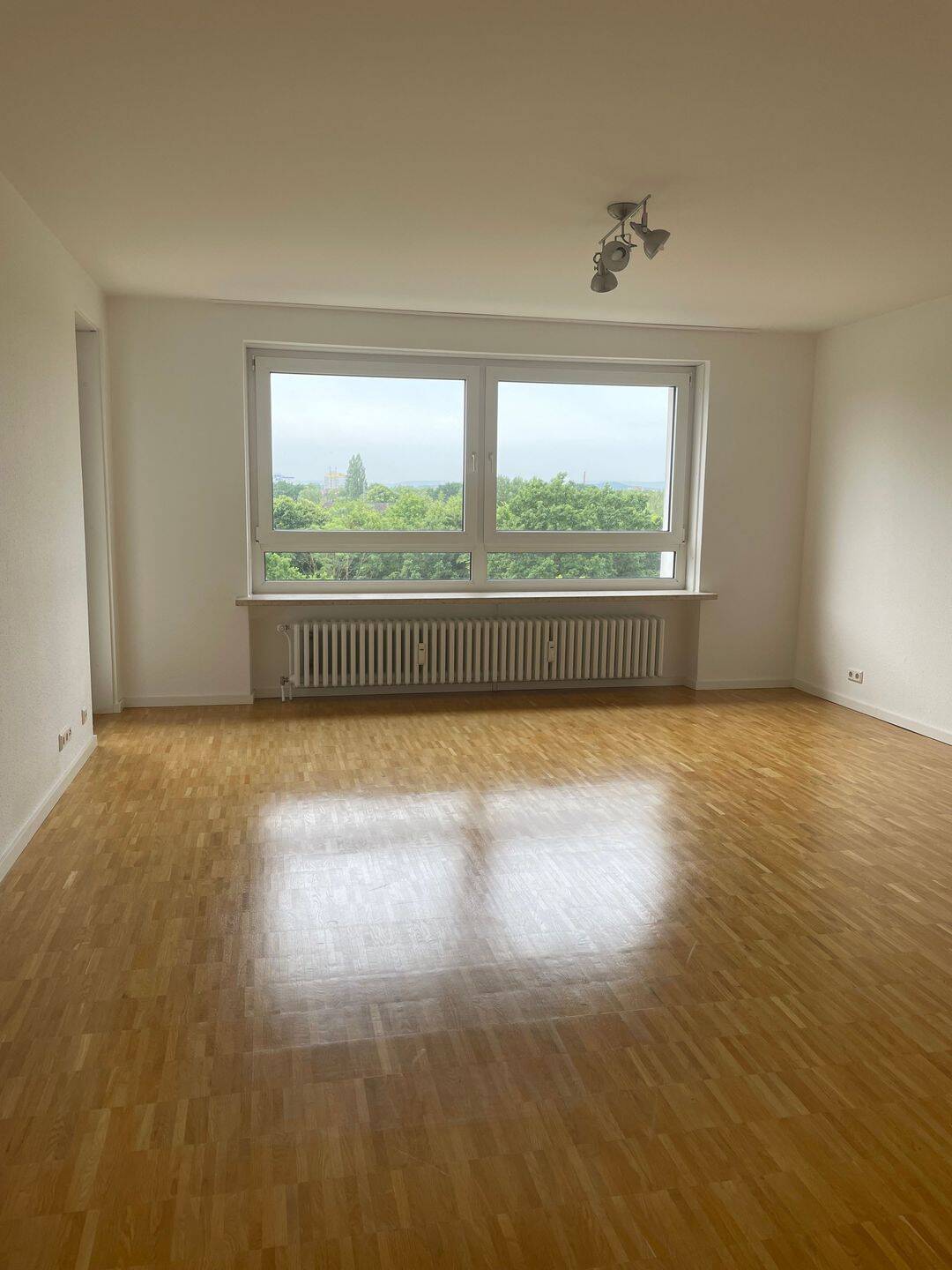 Moderne und helle 2-Zimmer Wohnung mit Weitblick – Hannover – Vorschaubild 5