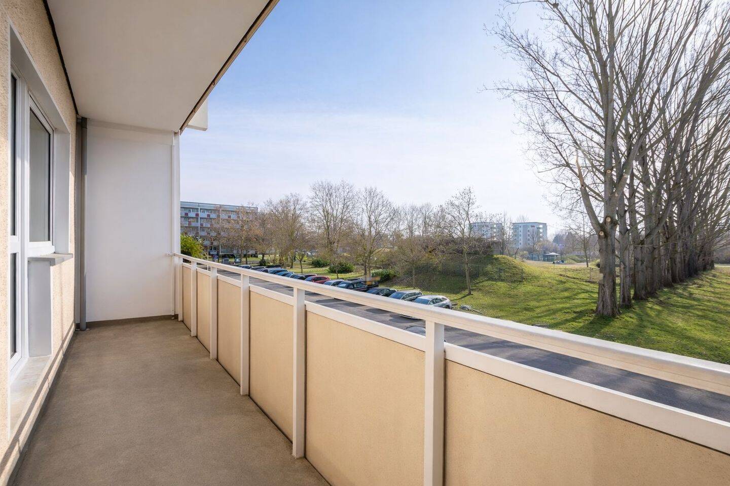 Komfortable 2-Zimmer-Wohnung mit Balkon als Kapitalanlage oder Eigennutzung – Magdeburg – Vorschaubild 2