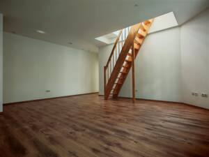 Wohnkomfort in Sudenburg 3 Zimmer offene Wohnküche großzügiger Wohnbereich Dachterrasse und Stellplatz – 39112 Magdeburg – Vorschaubild 2