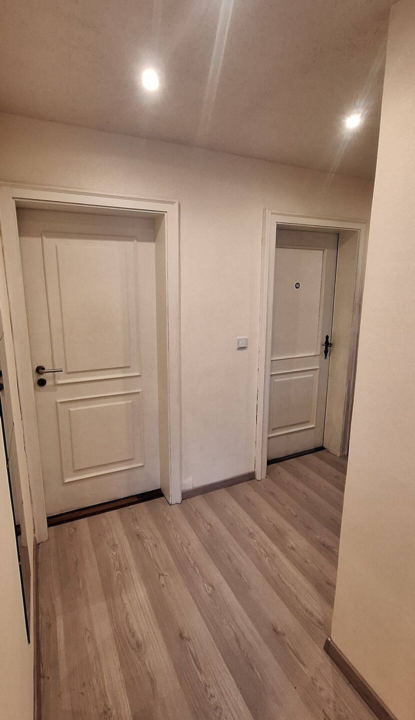 Bezugsfertiges charmantes Reihenhaus mit moderner EBK und Garage – Schwanstetten – Vorschaubild 9