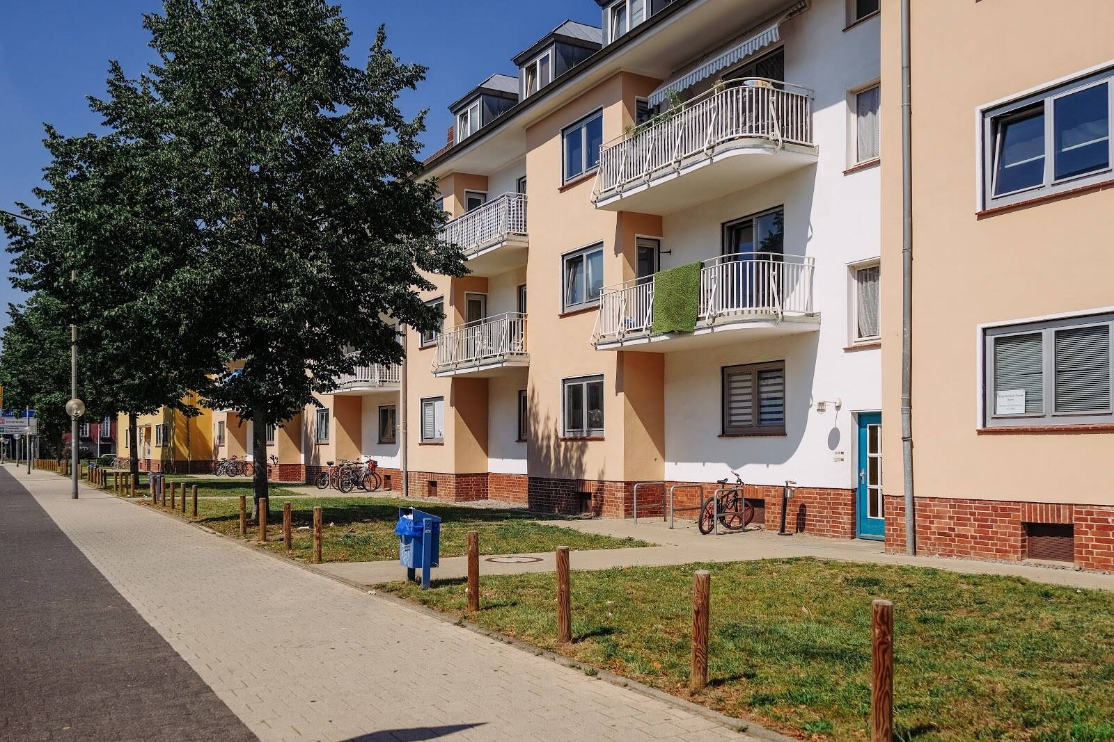 Zimmer 11,99 m² innerhalb einer 2er-WG // DG rechts – Wolfsburg – Vorschaubild 5